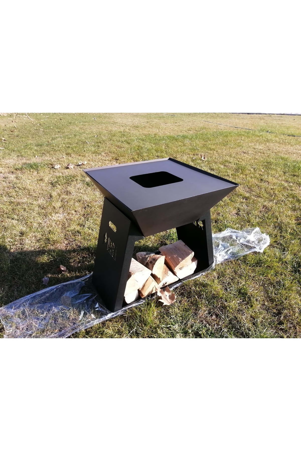 Dara Metal ve Aksesuar Odunluklu Ateş Çukuru Odun Mangalı Şömine